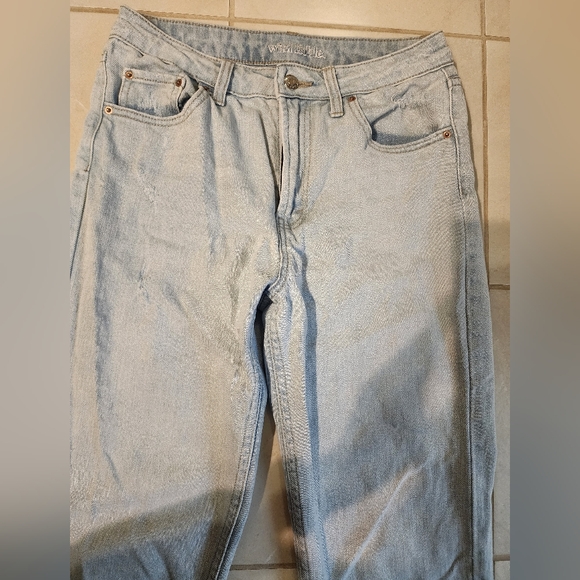 High-rise mom jeans size 2 - Picture 2 of 3
